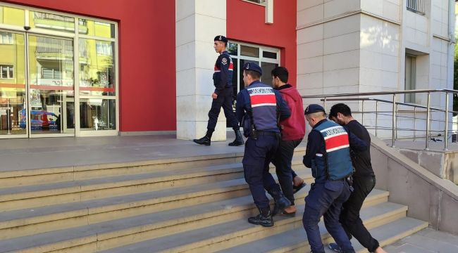 Manisa'da ve Turgutlu'da DEAŞ Operasyonu: 2 Kişi Tutuklandı