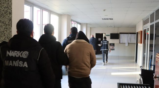 Turgutlu'da Uyuşturucu Operasyonu: 7 Tutuklama