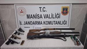 Turgutlu’da Silah Ticareti Yapanlara Jandarmadan Operasyon